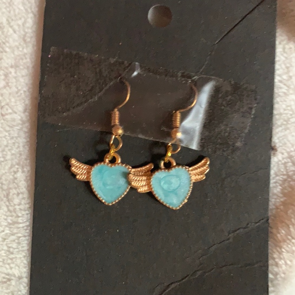 Ear rings